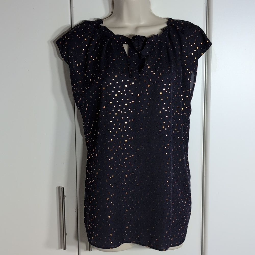 LC Lauren Conrad Sleeveless blouse Size Large